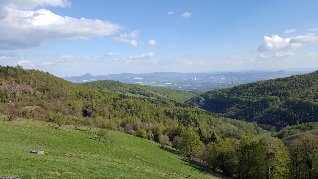 Pension U Krbu Mikulov v Krusnych Horach Exterior foto